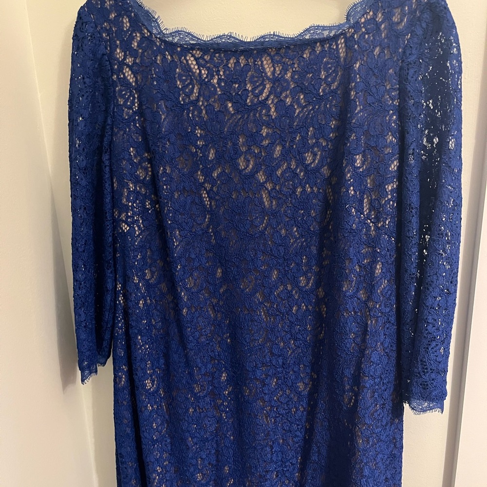 Adrianna Papell Taupe Garment